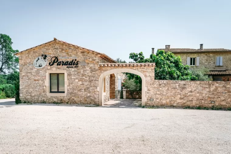 Vente d'huile d'olive à Martignargues, Martignargues, Moulin à Huile Paradis